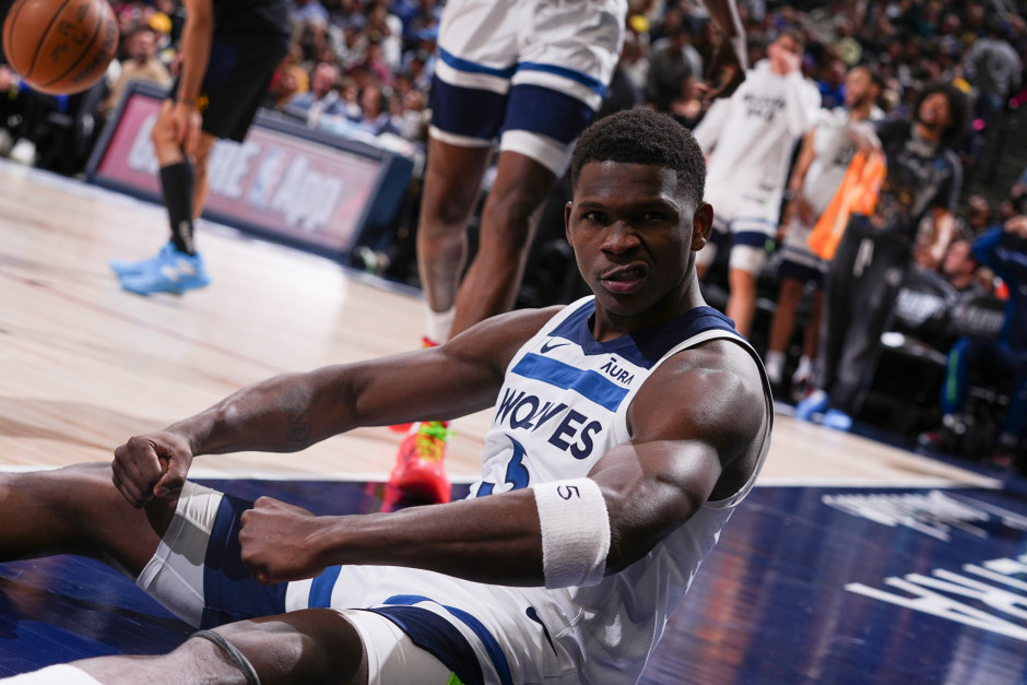 这位中场球 这位中场球